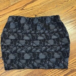 Windsor Elegant Black Lace Skirt Sz l